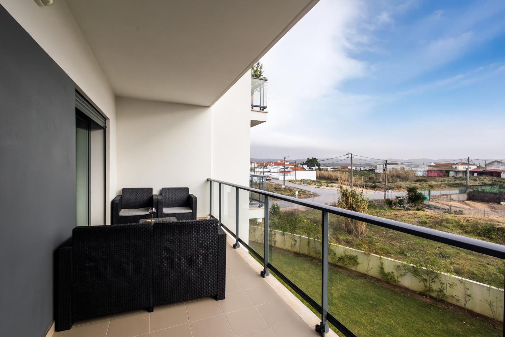 Wave Of Happiness Apartment
